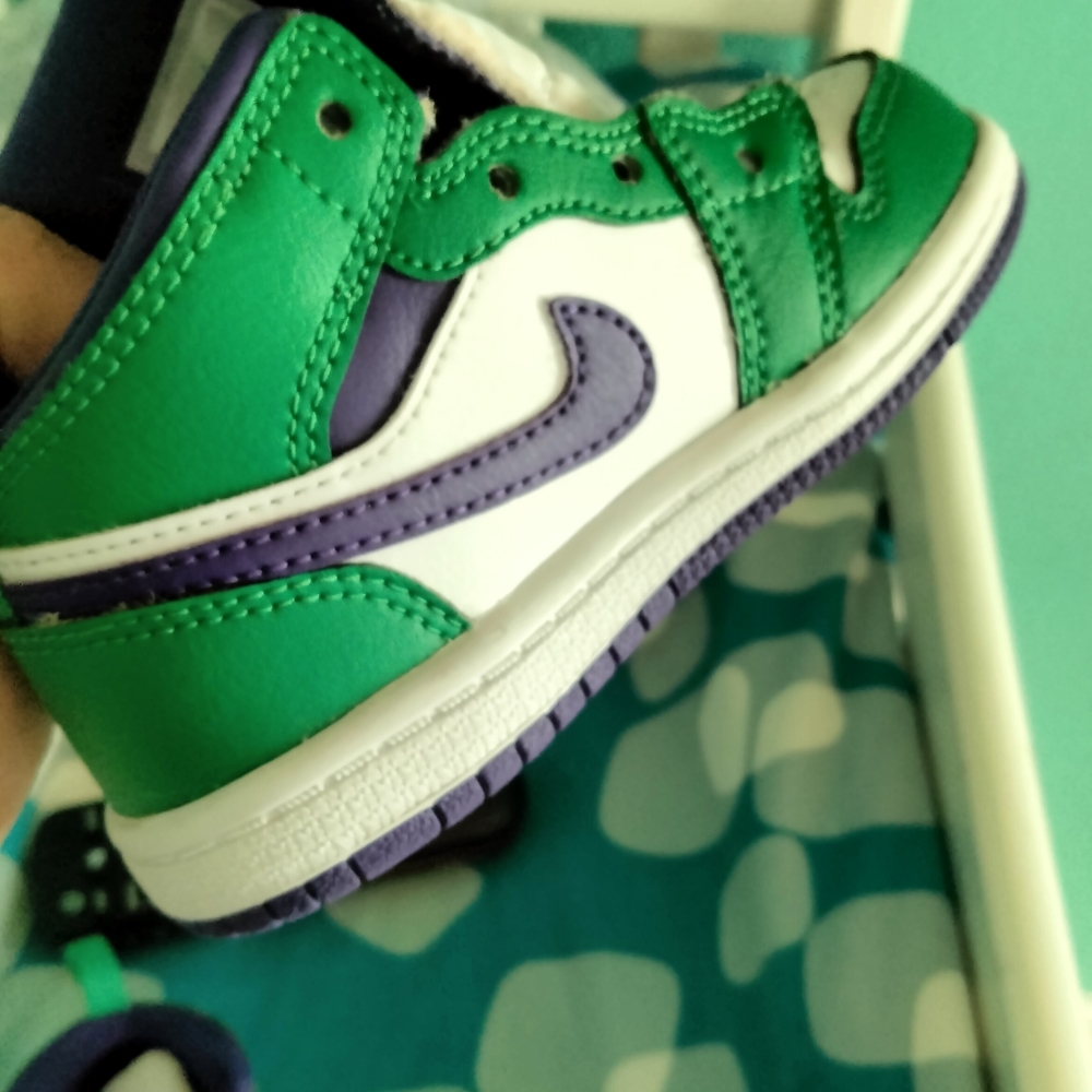 Unisex morado con verde talla 7